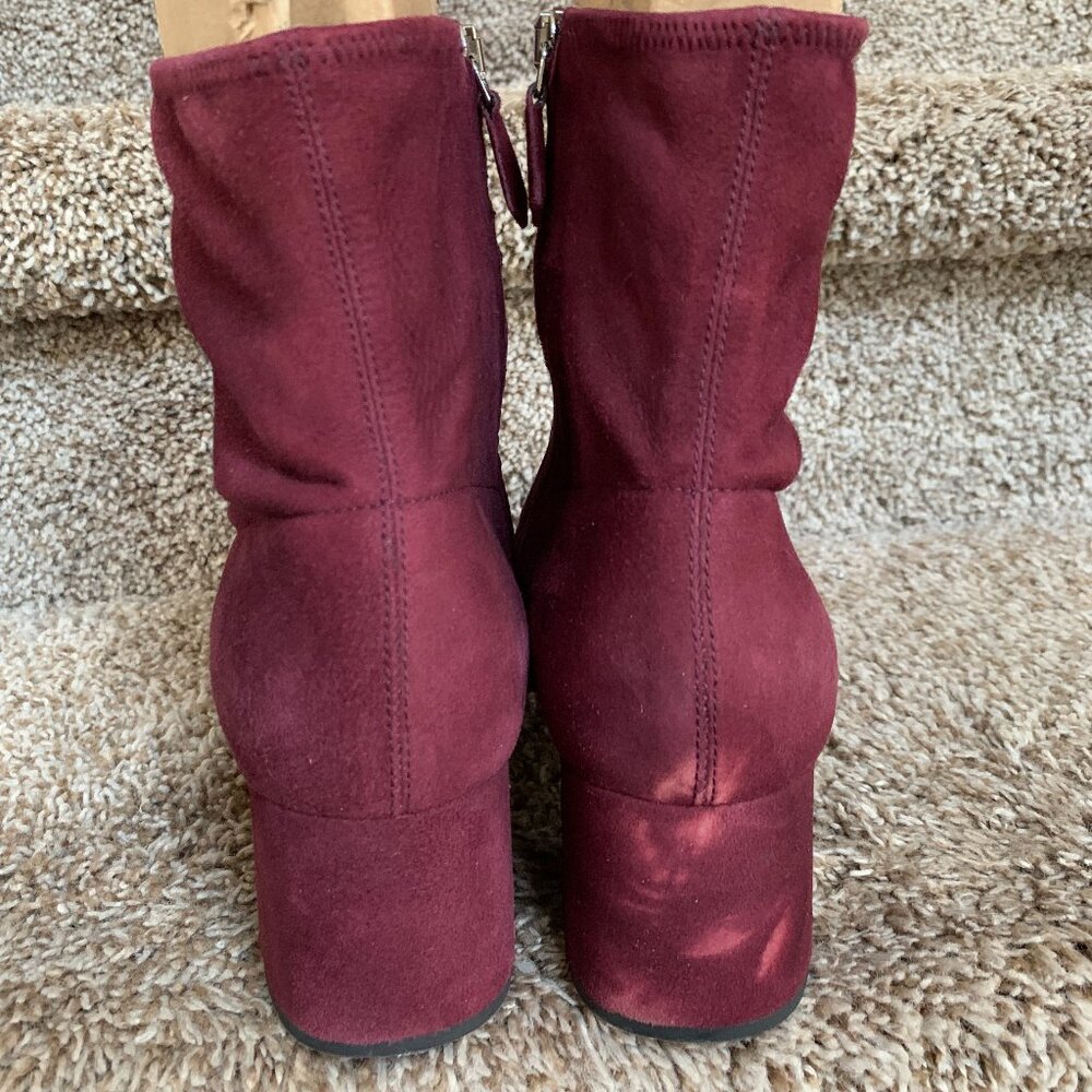 Prada Women's Burgundy Ankle Suede Boots. Size IT 39/ US 9. In very good conditi - Picture 5 of 14